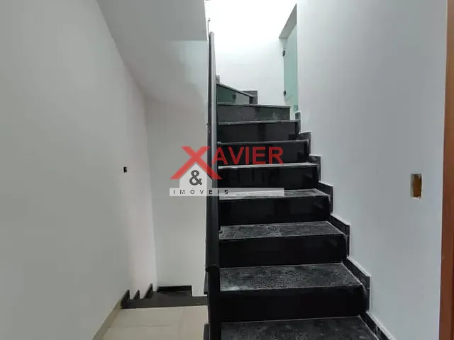 Sobrado 3 quartos e 2 banheiros, à venda, no bairro Vila Santa Teresa (Zona Leste) em São Paulo