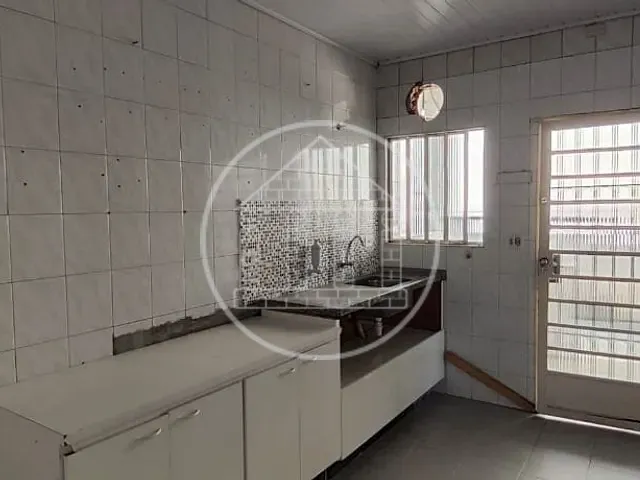 Prédio com 240m², à venda, no bairro Jardim Marajoara em São Paulo