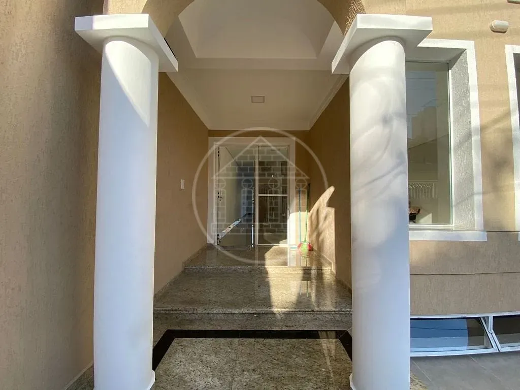 Sobrado, 3 quartos, 229 m² - Foto 3