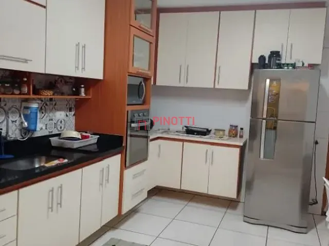 Sobrado 4 quartos e 4 banheiros, à venda, no bairro Vila Baeta Neves em São Bernardo do Campo