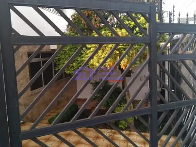 Sobrado com 200m² 3 quartos e 1 banheiro, para alugar, no bairro Vila Carrão em São Paulo
