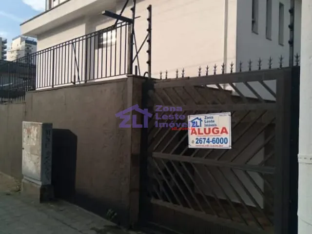 Sobrado com 200m² 3 quartos e 1 banheiro, para alugar, no bairro Vila Carrão em São Paulo