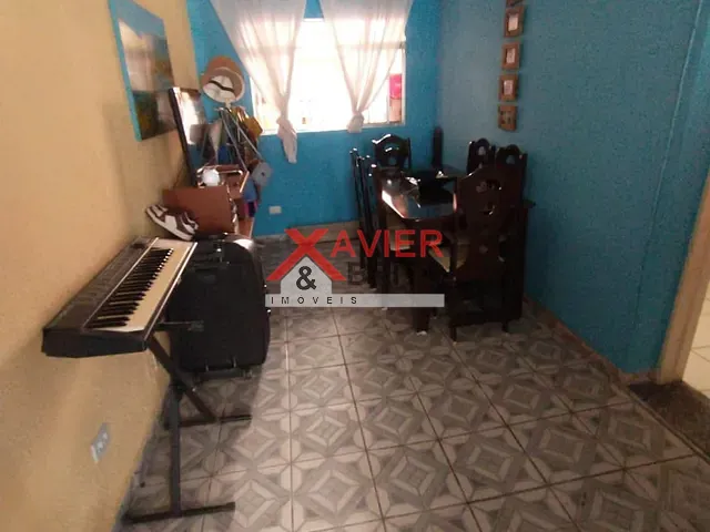 Sobrado com 200m² 3 quartos e 2 banheiros, à venda, no bairro Vila Talarico em São Paulo