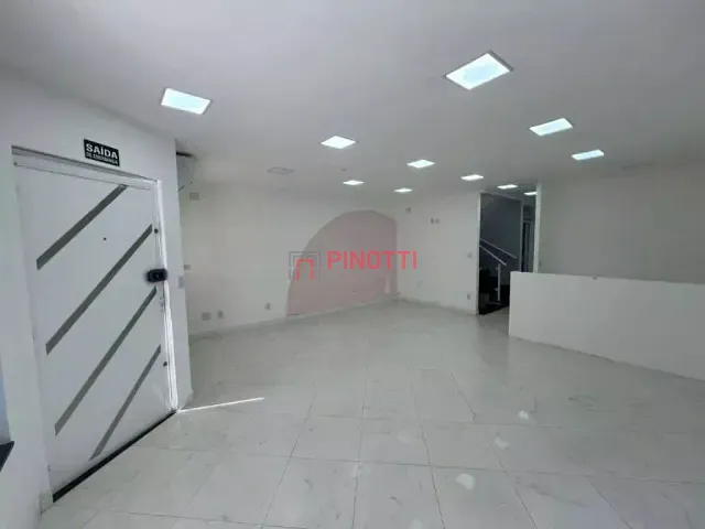 Sobrado 4 quartos e 3 banheiros, para alugar, no bairro Jardim do Mar em São Bernardo do Campo