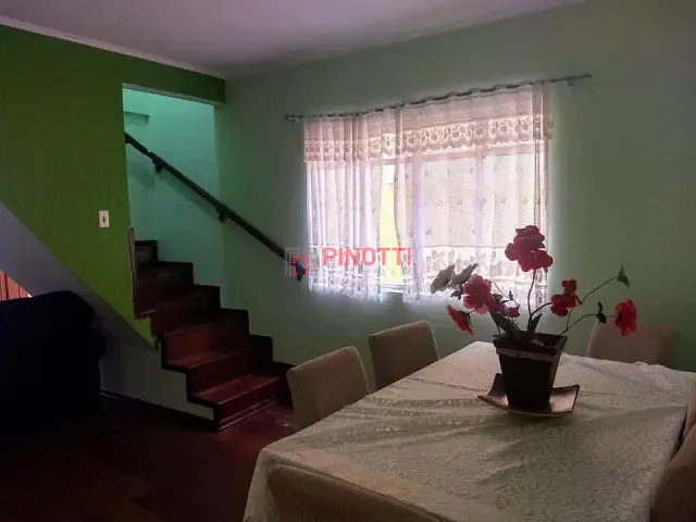 Sobrado 3 quartos e 4 banheiros, à venda, no bairro Jardim Las Vegas em Santo André