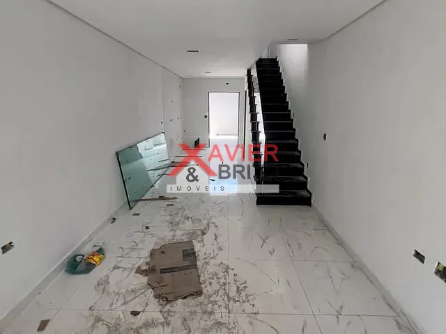 Sobrado 3 quartos e 3 banheiros, à venda, no bairro Jardim Brasília (Zona Leste) em São Paulo