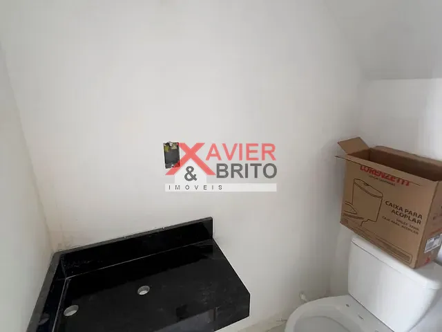 Sobrado 3 quartos e 3 banheiros, à venda, no bairro Jardim Brasília (Zona Leste) em São Paulo