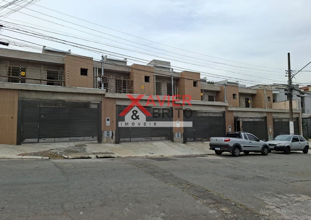 Sobrado à venda com 2 quartos, 68m² - Foto 1