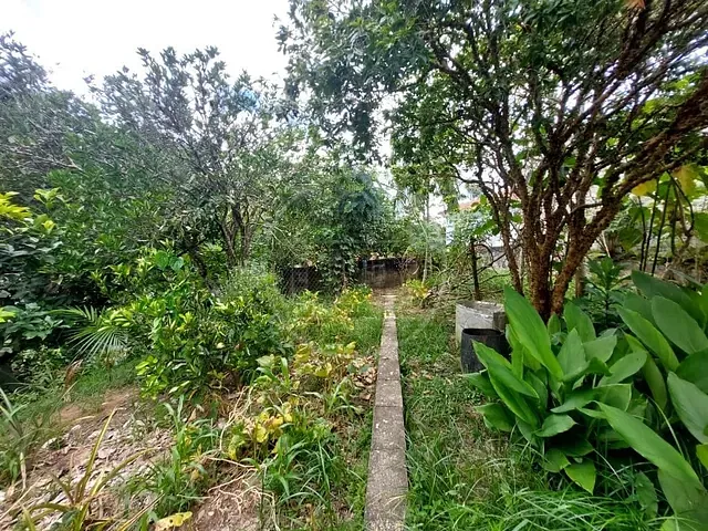 Sobrado com 800m² 5 quartos e 4 banheiros, à venda, no bairro Lagoa Grande em Embu-Guaçu