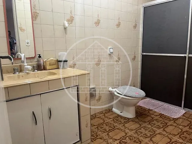 Sobrado com 200m² 5 quartos e 5 banheiros, à venda, no bairro Vila São José em São Paulo