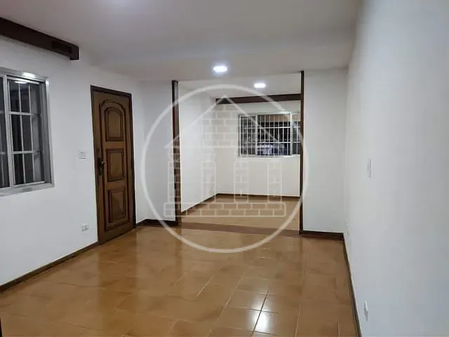 Casa com 125m² 3 quartos e 2 banheiros, à venda, no bairro Interlagos em São Paulo