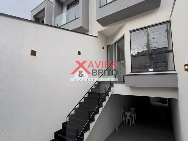 Sobrado 3 quartos e 3 banheiros, à venda, no bairro Vila Santa Isabel em São Paulo