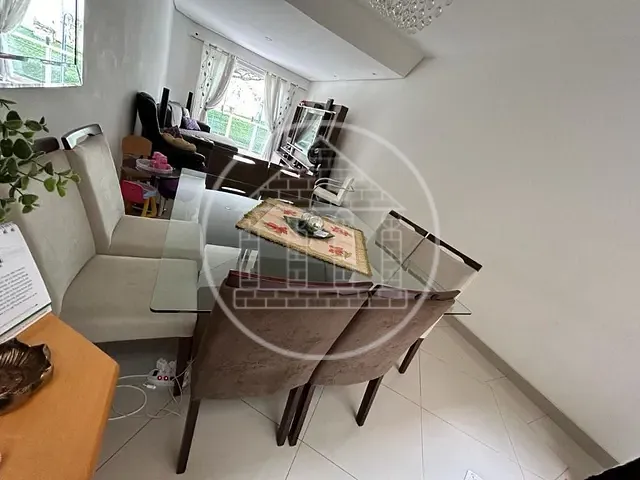 Sobrado com 220m² 3 quartos e 3 banheiros, à venda, no bairro Jardim Peri Peri em São Paulo