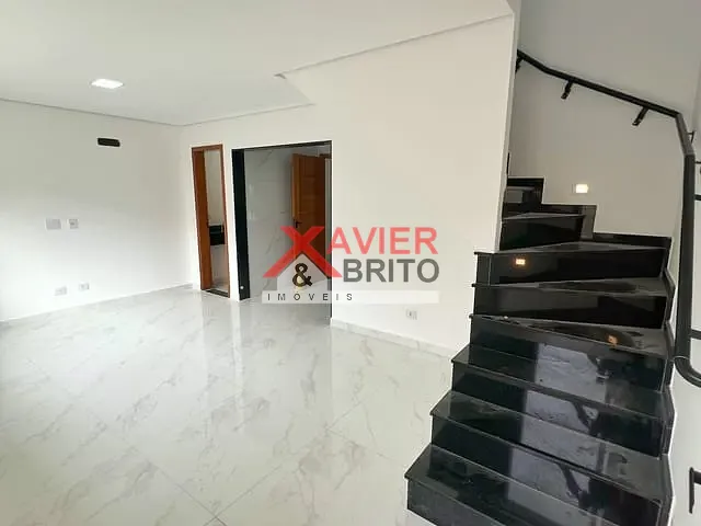 Sobrado 3 quartos e 3 banheiros, à venda, no bairro Vila Ré em São Paulo