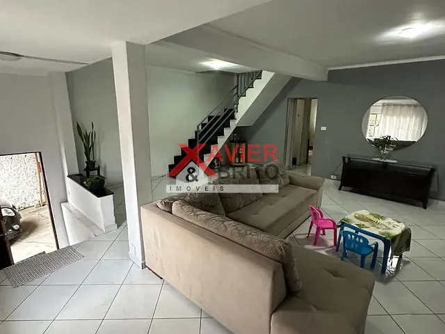 Sobrado 5 quartos e 4 banheiros, à venda, no bairro Jardim Maringá em São Paulo