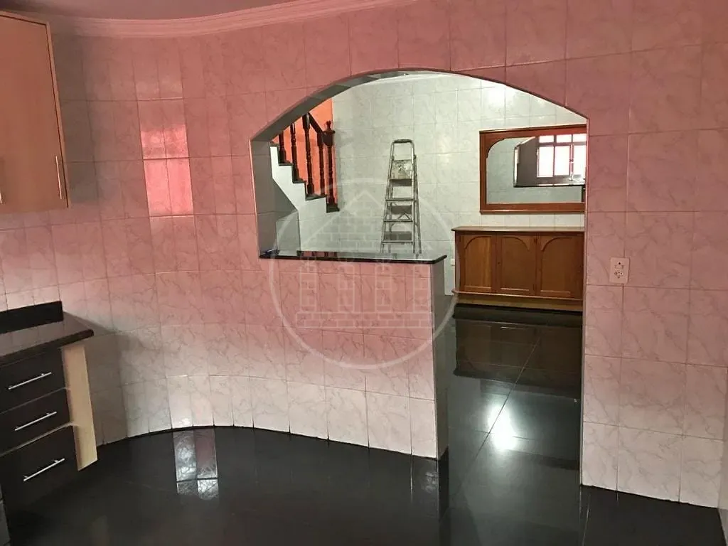 Sobrado, 3 quartos, 187 m² - Foto 2