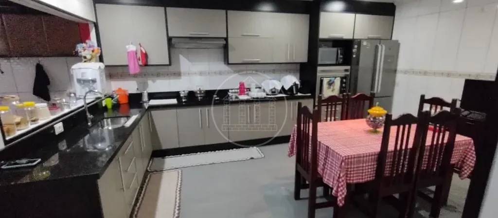 Sobrado, 4 quartos, 180 m² - Foto 3