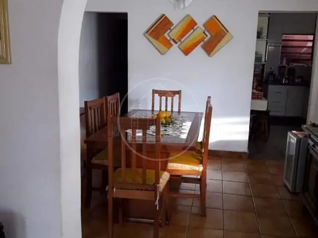 Sobrado com 250m² 3 quartos e 2 banheiros, à venda, no bairro Jardim Casablanca em São Paulo
