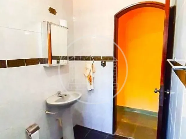 Sobrado com 500m² 3 quartos e 2 banheiros, à venda, no bairro Parque São Paulo em São Paulo