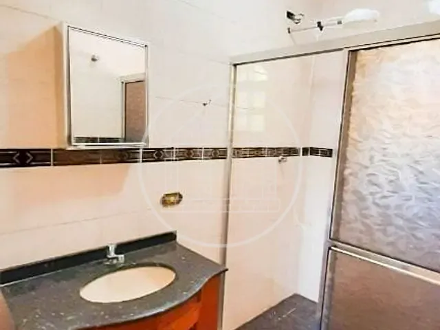 Sobrado com 500m² 3 quartos e 2 banheiros, à venda, no bairro Parque São Paulo em São Paulo