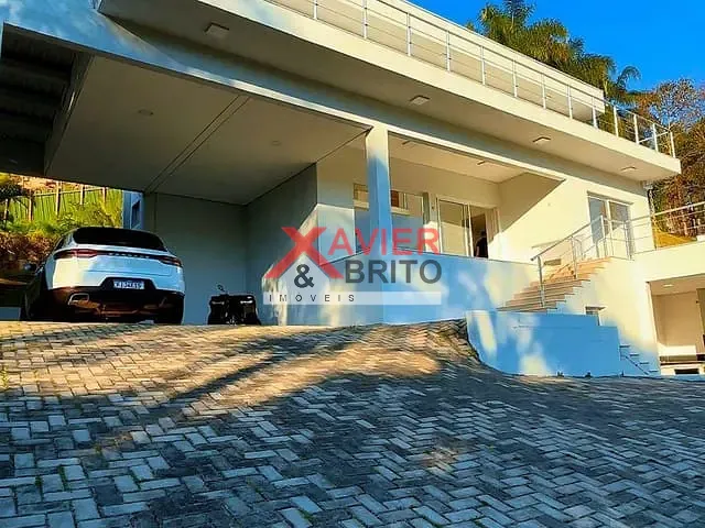 Sobrado com 800m² 4 quartos e 6 banheiros, à venda, no bairro Condomínio Porto Atibaia em Atibaia