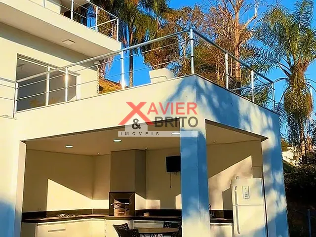 Sobrado com 800m² 4 quartos e 6 banheiros, à venda, no bairro Condomínio Porto Atibaia em Atibaia