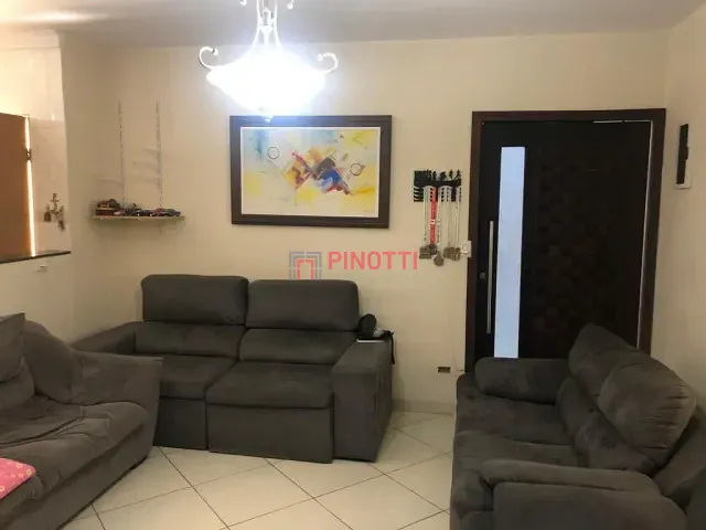 Sobrado 3 quartos e 3 banheiros, à venda, no bairro Vila Sacadura Cabral em Santo André