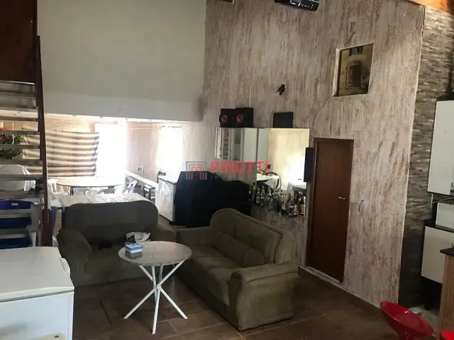 Sobrado 3 quartos e 3 banheiros, à venda, no bairro Vila Sacadura Cabral em Santo André