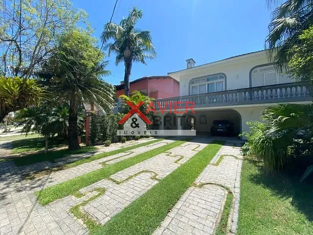Sobrado 4 quartos e 6 banheiros, para alugar, no bairro Riviera em Bertioga