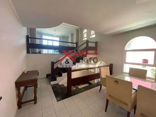 Sobrado 4 quartos e 6 banheiros, para alugar, no bairro Riviera em Bertioga