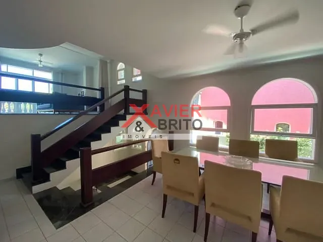 Sobrado 4 quartos e 6 banheiros, para alugar, no bairro Riviera em Bertioga