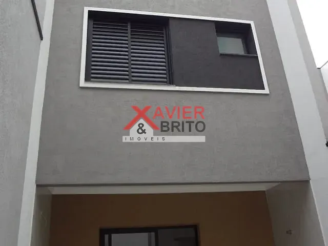 Sobrado 3 quartos e 1 banheiro, à venda, no bairro Jardim Brasília (Zona Leste) em São Paulo