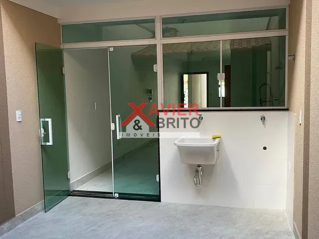 Sobrado 3 quartos e 3 banheiros, à venda, no bairro Vila Nhocune em São Paulo