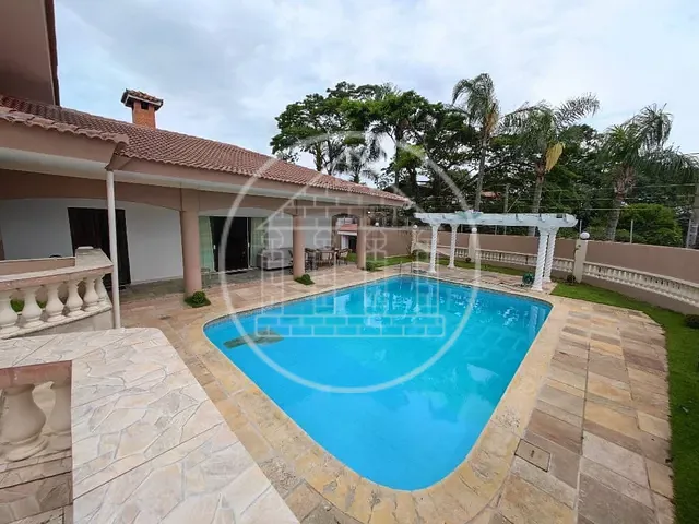 Sobrado com 863m² 3 quartos e 5 banheiros, à venda, no bairro Interlagos em São Paulo