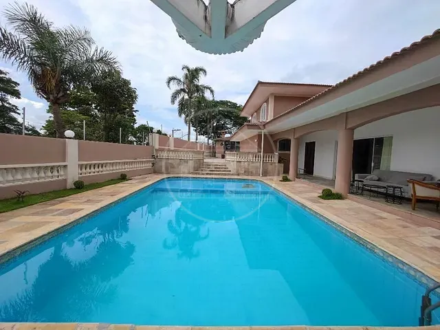 Sobrado com 863m² 3 quartos e 5 banheiros, à venda, no bairro Interlagos em São Paulo