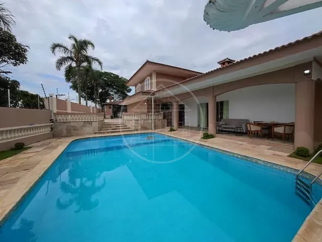 Sobrado com 863m² 3 quartos e 5 banheiros, à venda, no bairro Interlagos em São Paulo