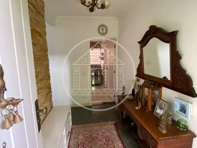 Sobrado com 250m² 3 quartos e 2 banheiros, à venda, no bairro Parque do Castelo em São Paulo