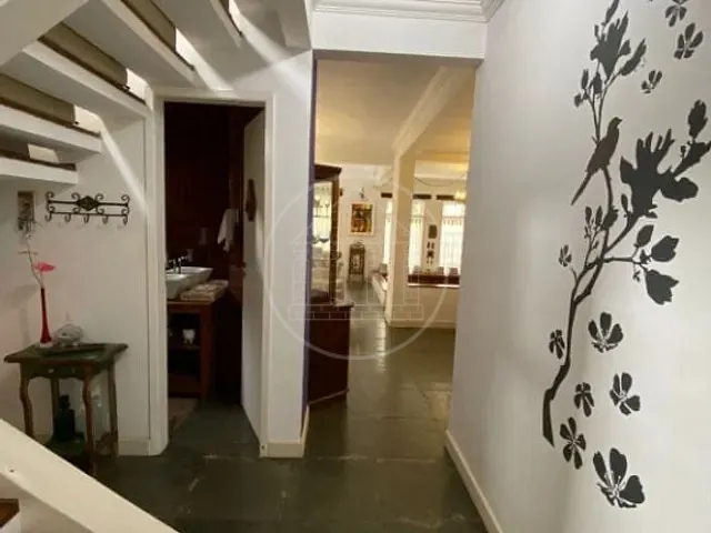 Sobrado com 250m² 3 quartos e 2 banheiros, à venda, no bairro Parque do Castelo em São Paulo