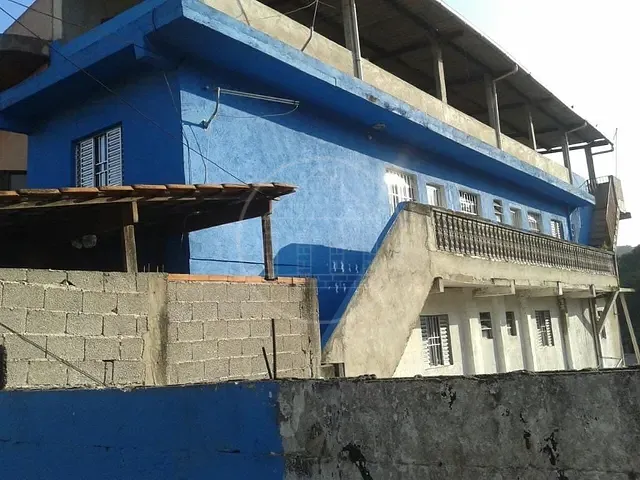 Sobrado com 190m² 6 quartos e 5 banheiros, à venda, no bairro Jardim Santo Antônio em São Paulo