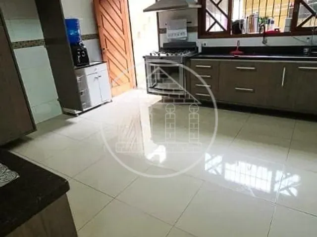 Sobrado com 258m² 3 quartos e 1 banheiro, à venda, no bairro Jardim República em São Paulo