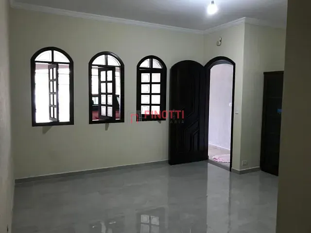 Sobrado 3 quartos e 1 banheiro, à venda, no bairro Jardim Las Vegas em Santo André