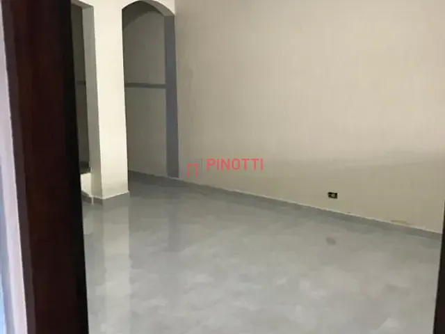 Sobrado 3 quartos e 1 banheiro, à venda, no bairro Jardim Las Vegas em Santo André