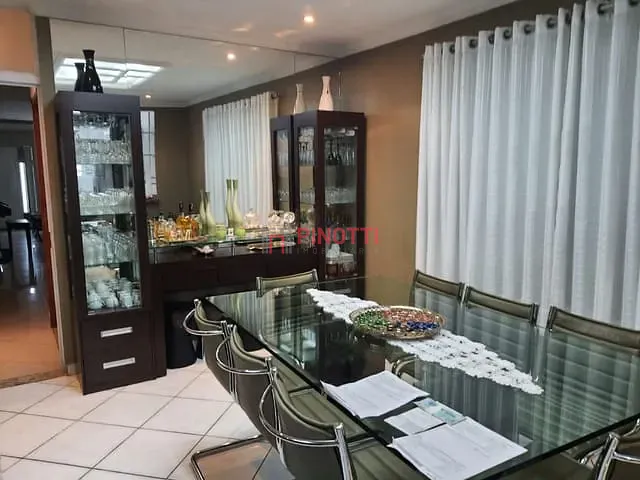 Sobrado 3 quartos e 4 banheiros, à venda, no bairro Jardim Monte Líbano em Santo André