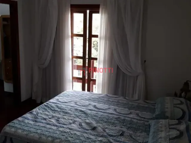 Sobrado 4 quartos e 6 banheiros, à venda, no bairro Jardim Palermo em São Bernardo do Campo