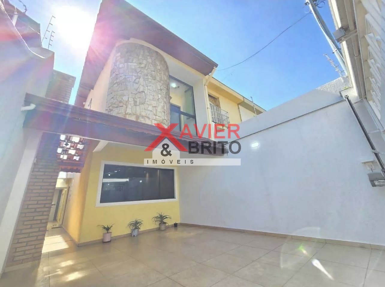 Sobrado, 3 quartos, 240 m² - Foto 2