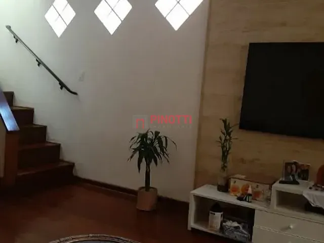 Sobrado 4 quartos e 2 banheiros, à venda, no bairro Vila Vivaldi em São Bernardo do Campo