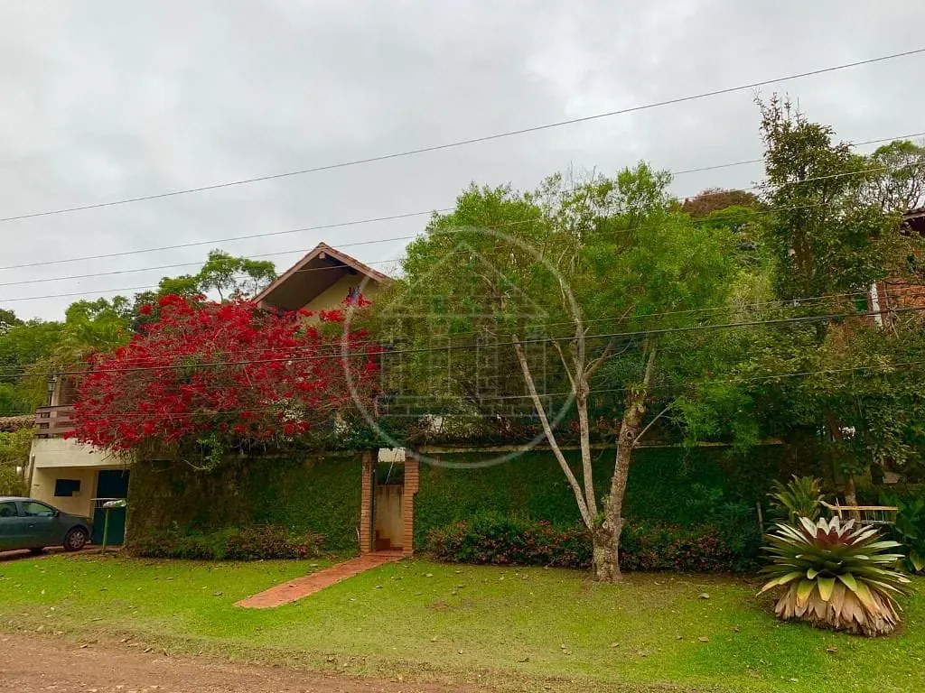 Sobrado, 5 quartos, 329 m² - Foto 1