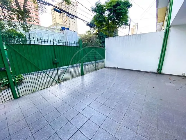 Sobrado com 201m² 3 quartos e 4 banheiros, à venda, no bairro Campo Belo em São Paulo