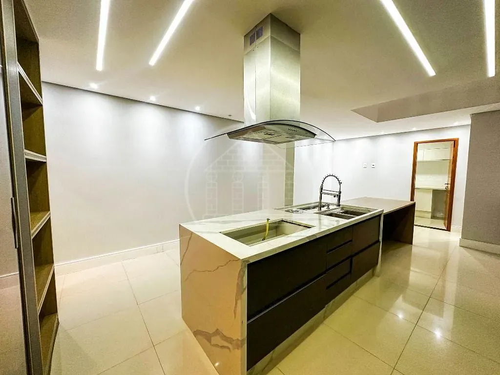 Sobrado, 3 quartos, 319 m² - Foto 9