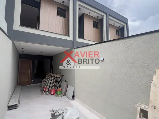 Sobrado 3 quartos e 3 banheiros, à venda, no bairro Vila Salete em São Paulo